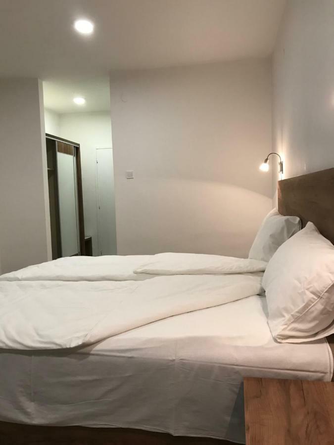 Htp Velika Plaza Ulcinj Hotell Eksteriør bilde