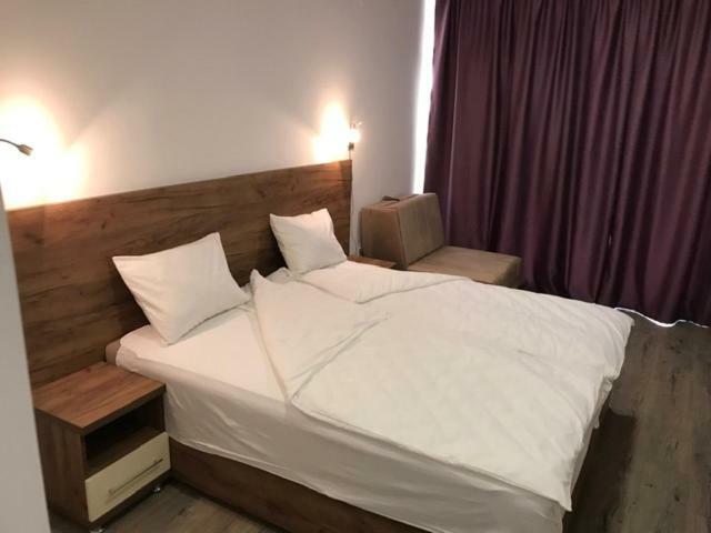 Htp Velika Plaza Ulcinj Hotell Eksteriør bilde